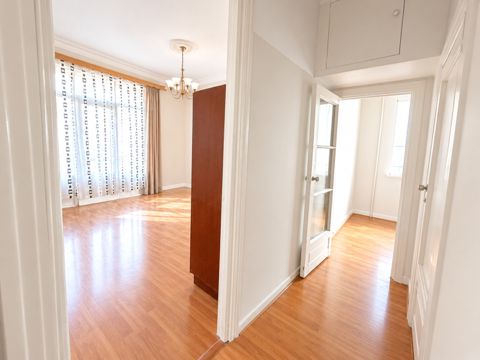 Satılır 1 otaqlı köhnə tikili 40 m² — Bakı