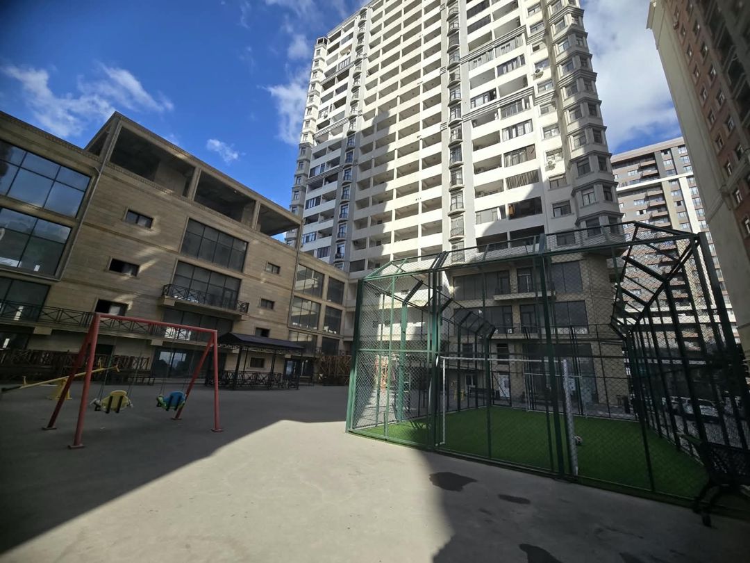 Satılır 3 otaqlı yeni tikili 136.2 m² — Mənzil, Bakı (2)