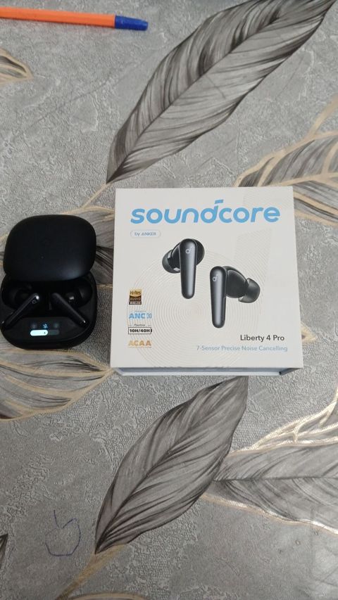 Soundcore by Anker Liberty 4 Pro simsiz qulaqcıqlar - Aktiv səs-küyün — Bakı