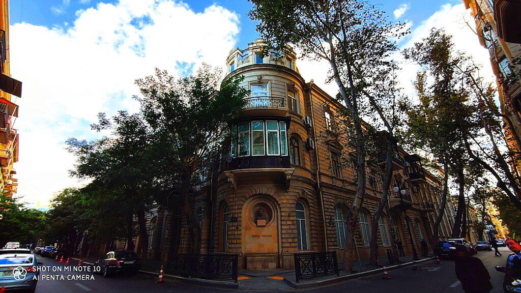 Satılır 4 otaqlı köhnə tikili 130 m² — Mənzil, Bakı (3)