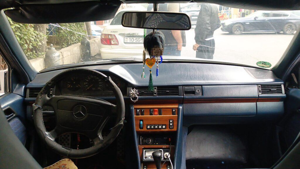 Mercedes 200 E, 2.0 L, 1992 il, 933 000 km 90-DR-308 — Avtomobillər, Bakı (3)