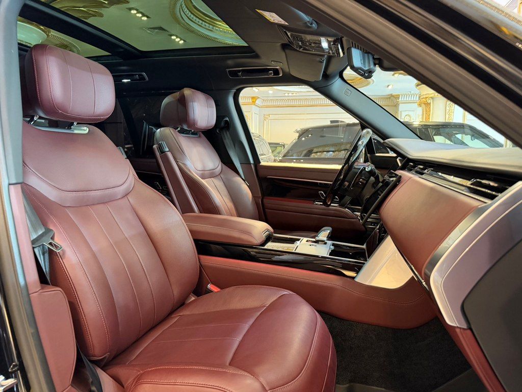 Land Rover Range Rover, 3.0 L, 2024 il, 52 000 km — Avtomobillər, Bakı (12)