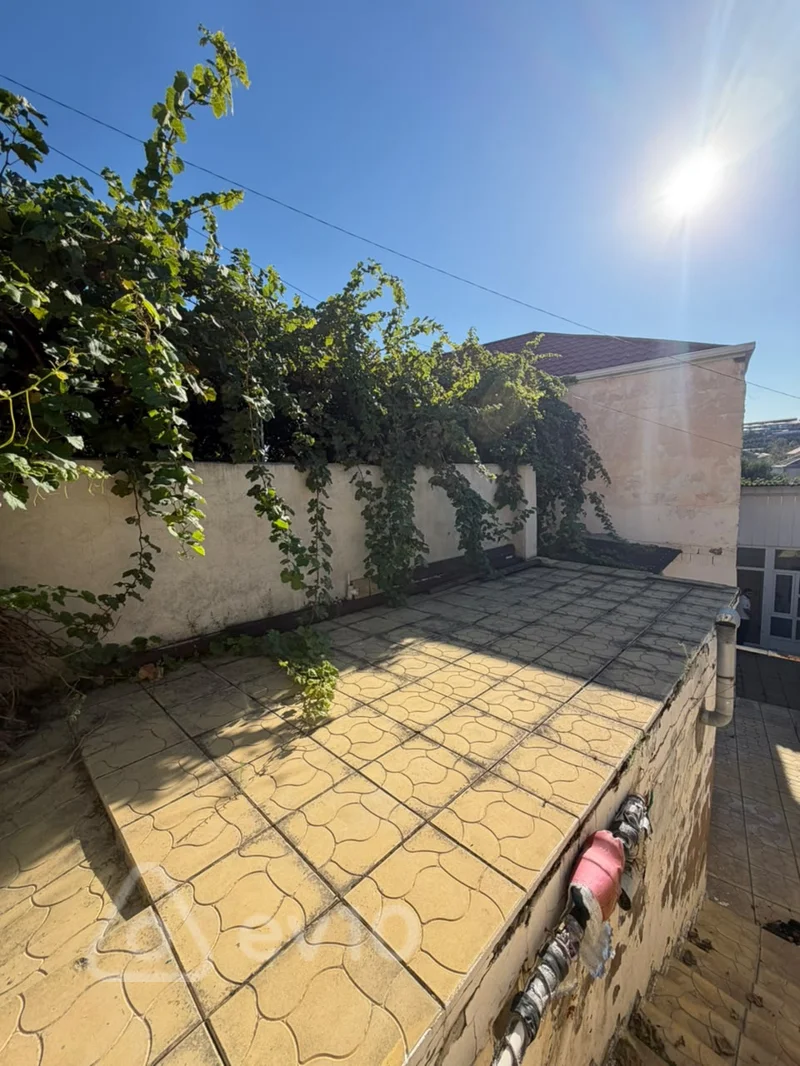 3 otaqlı həyət evi, 98 m², Abbas Mirzə Şərifzadə — kirayə — Bakı