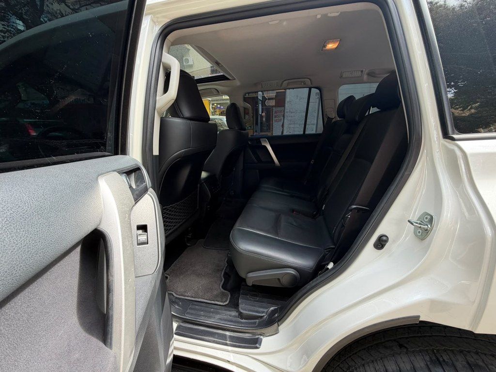 Toyota Land Cruiser Prado, 2.8 L, 2022 il, 97 301 km 99-FA-111 — Avtomobillər, Bakı (12)