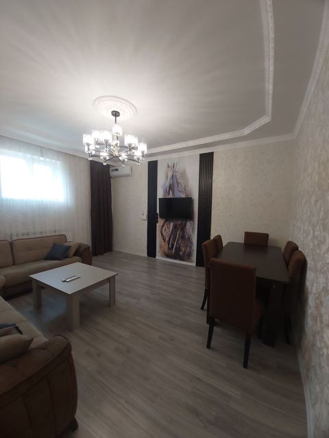 144 kv. m, 3 otaqlı, Qaz, İşıq, Su — House, cottage, summer house
