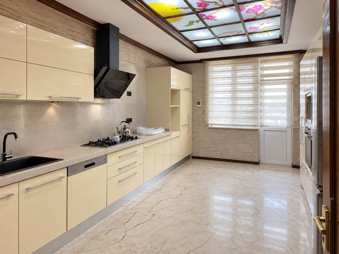 Satılır 5 otaqlı yeni tikili 305 m² — Mənzil, Bakı (7)