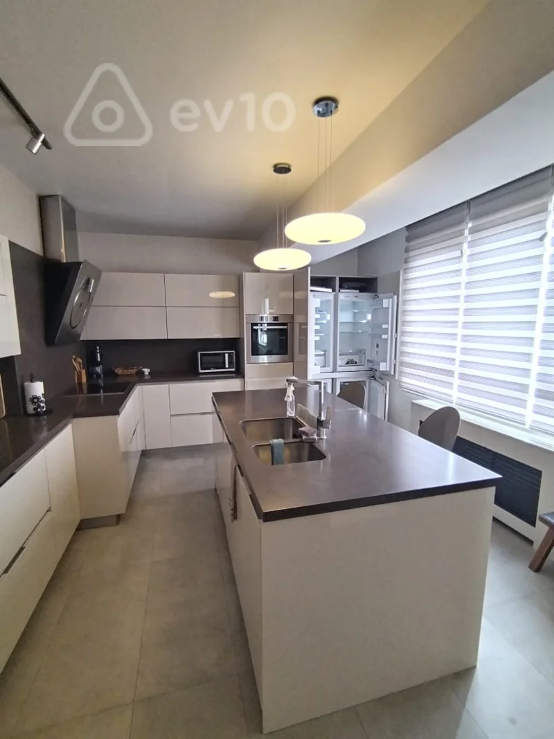 5 otaqlı mənzil, 300 m², Abdula Şaiq küc — kirayə — Mənzil, Bakı (9)