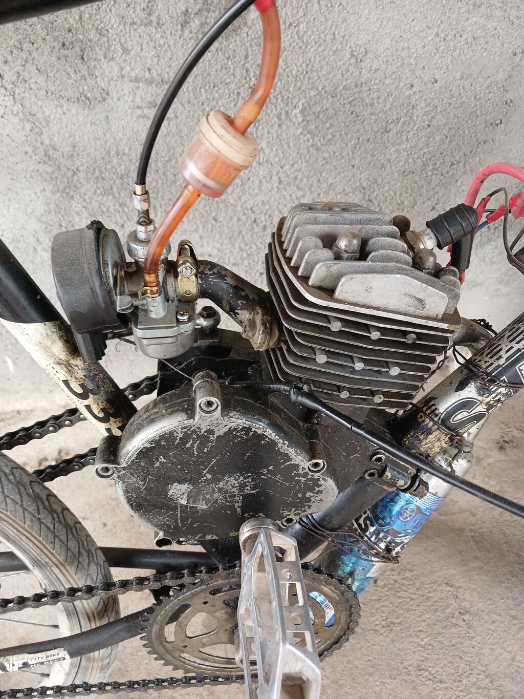 Benzin mühərrikli velosiped - Çərçivə üzərinə quraşdırılmış 2T benzin — Mopedlər və skuterlər, Quba (5)