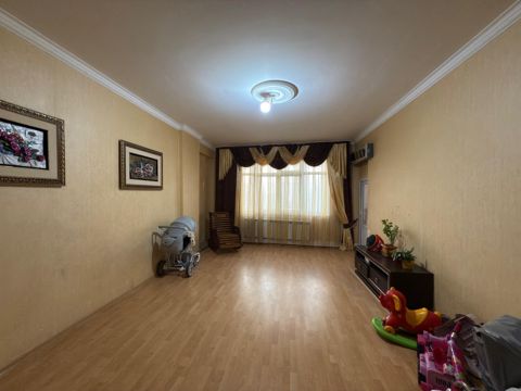 Satılır 3 otaqlı yeni tikili 145 m² — Bakı