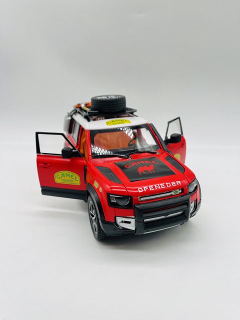 Maşın Range Land Rover Defender, metal, qırmızı — Bakı
