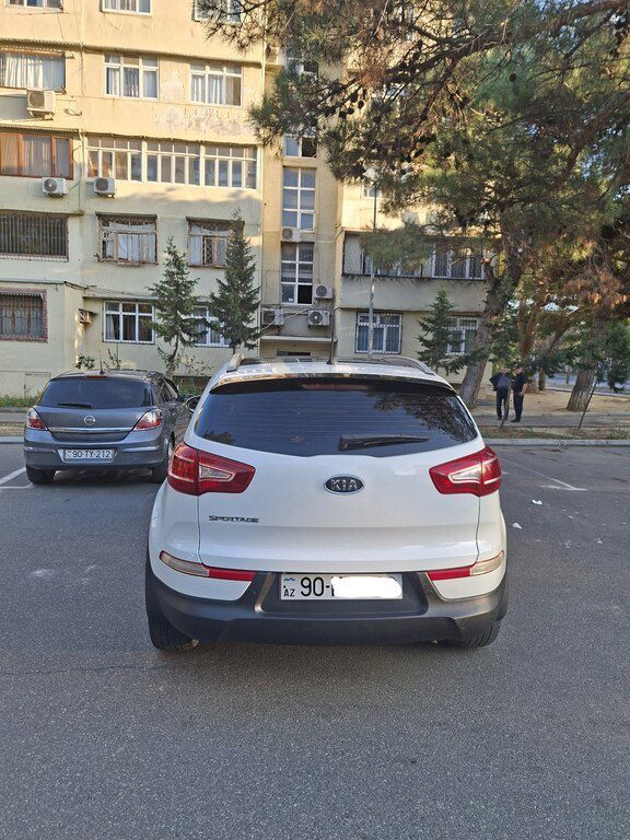 Kia Sportage, 2.0 L, 2011 il, 197 160 km 90-TY-212 — Avtomobillər, Bakı (2)
