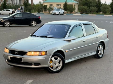Opel Vectra, 1.8 L, 1999 il, 324 000 km — Bakı