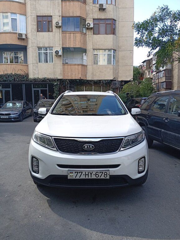 Kia Sorento, 2.0 L, 2013 il, 250 000 km 77-HY-678 — Avtomobillər, Bakı