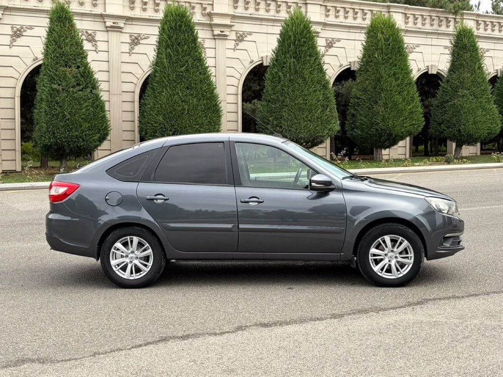Lada (VAZ) Granta, 1.6 L, 2018 il, 230 000 km — Avtomobillər, Gəncə (5)