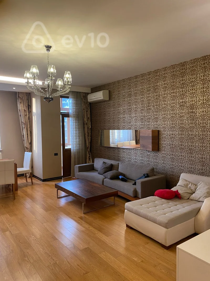 3 otaqlı mənzil, 158 m², Həsən Əliyev — Bakı
