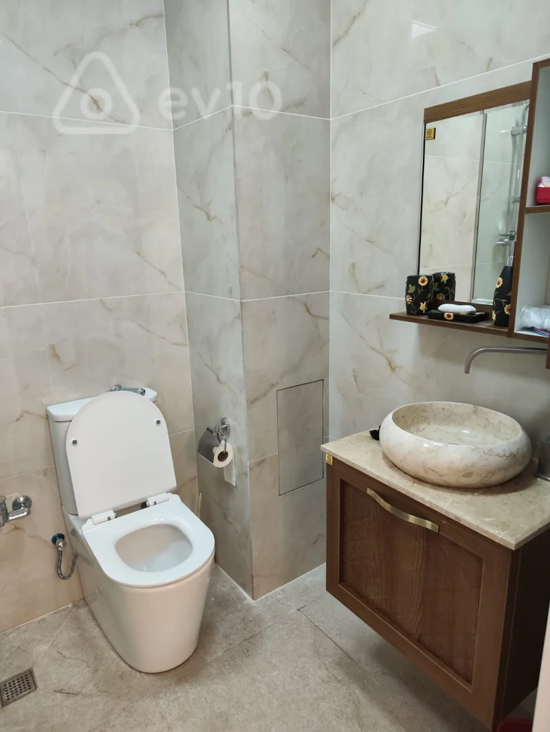 3 otaqlı mənzil, 125 m², İsmayıl bəy Qutqaşinli — kirayə — Mənzil, Bakı (9)