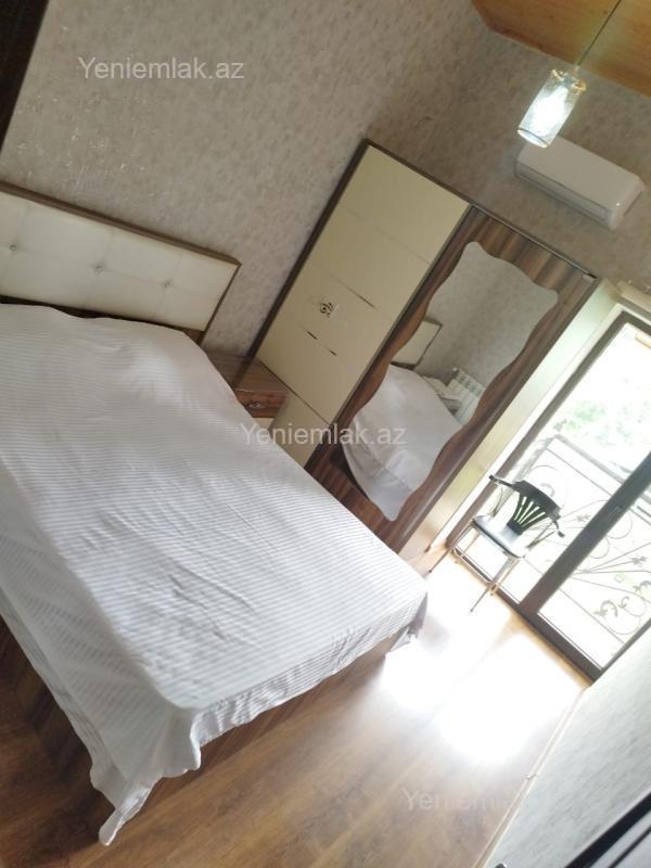 Günlük 4 otaqlı Həyət evi / Villa, 200 m², Qəbələ — Ev, villa, Qəbələ (10)
