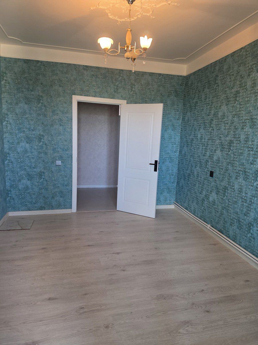 Satılır 2 otaqlı köhnə tikili 65 m² — Mənzil, Bakı (4)