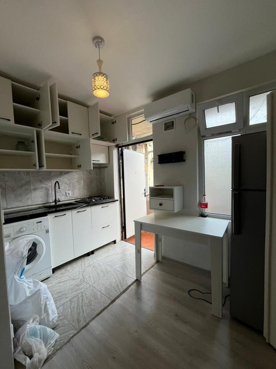 Satılır 2 otaqlı köhnə tikili 30 m² — Mənzil, Bakı (4)