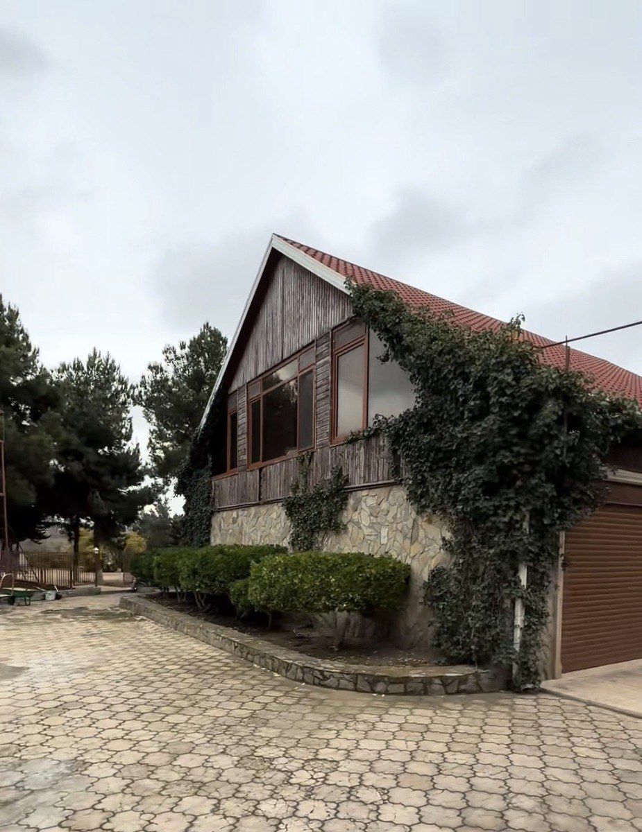 Satılır 8 otaqlı həyət evi/bağ evi 500 m² — Ev, villa, Bakı (4)