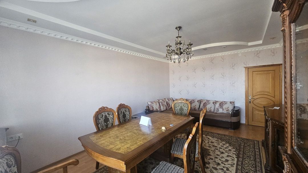 Satılır 2 otaqlı köhnə tikili 87 m² — Mənzil, Bakı (3)