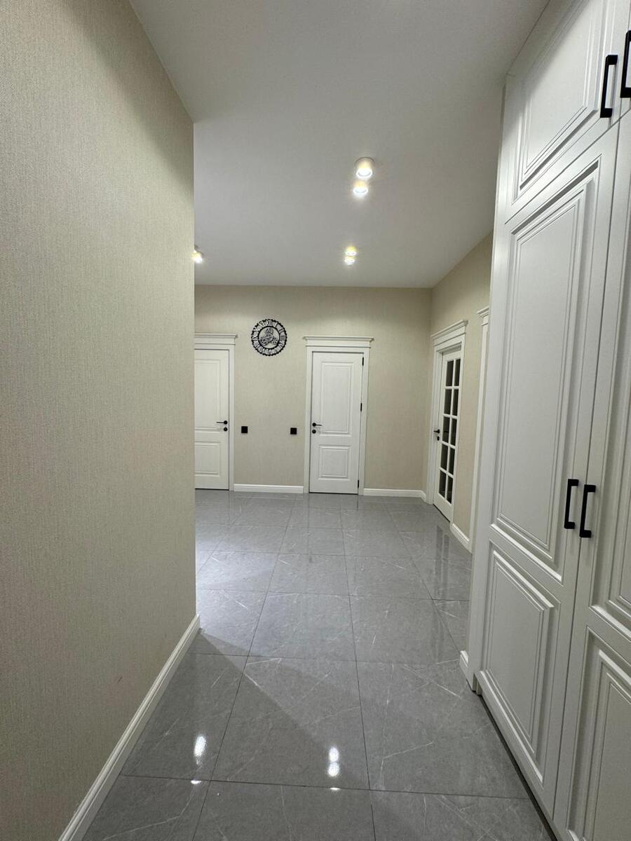 İcarəyə verilir 3 otaqlı yeni tikili 120 m² — Mənzil, Bakı (11)