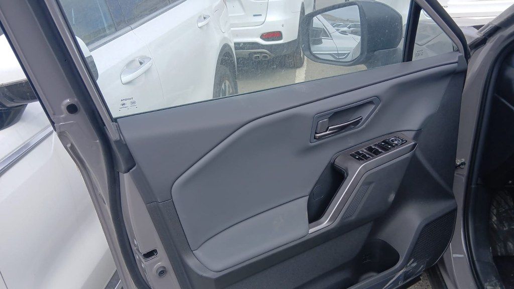 Toyota Wildlander, 2.0 L, 1.6 kWh, 2026 il, yeni — Avtomobillər, Bakı (9)