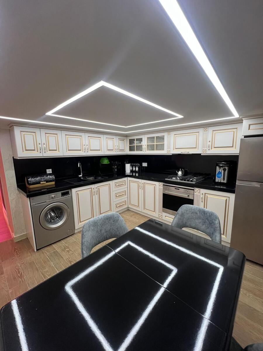 İcarəyə verilir 3 otaqlı köhnə tikili 100 m² — Mənzil, Bakı (2)