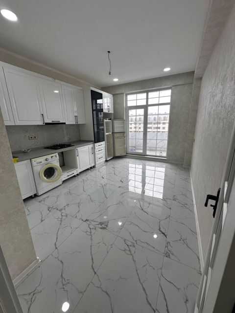 İcarəyə verilir 3 otaqlı yeni tikili 120 m² — Bakı