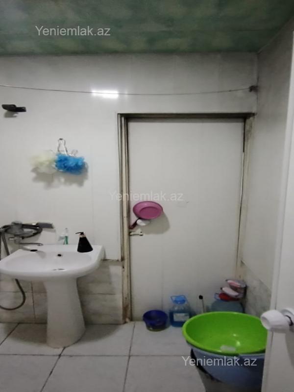 Satılır 2 otaqlı Bina evi menzil (Köhnə tikili), 50 m², 8-ci mikrorayon — Mənzil, Sumqayıt (8)