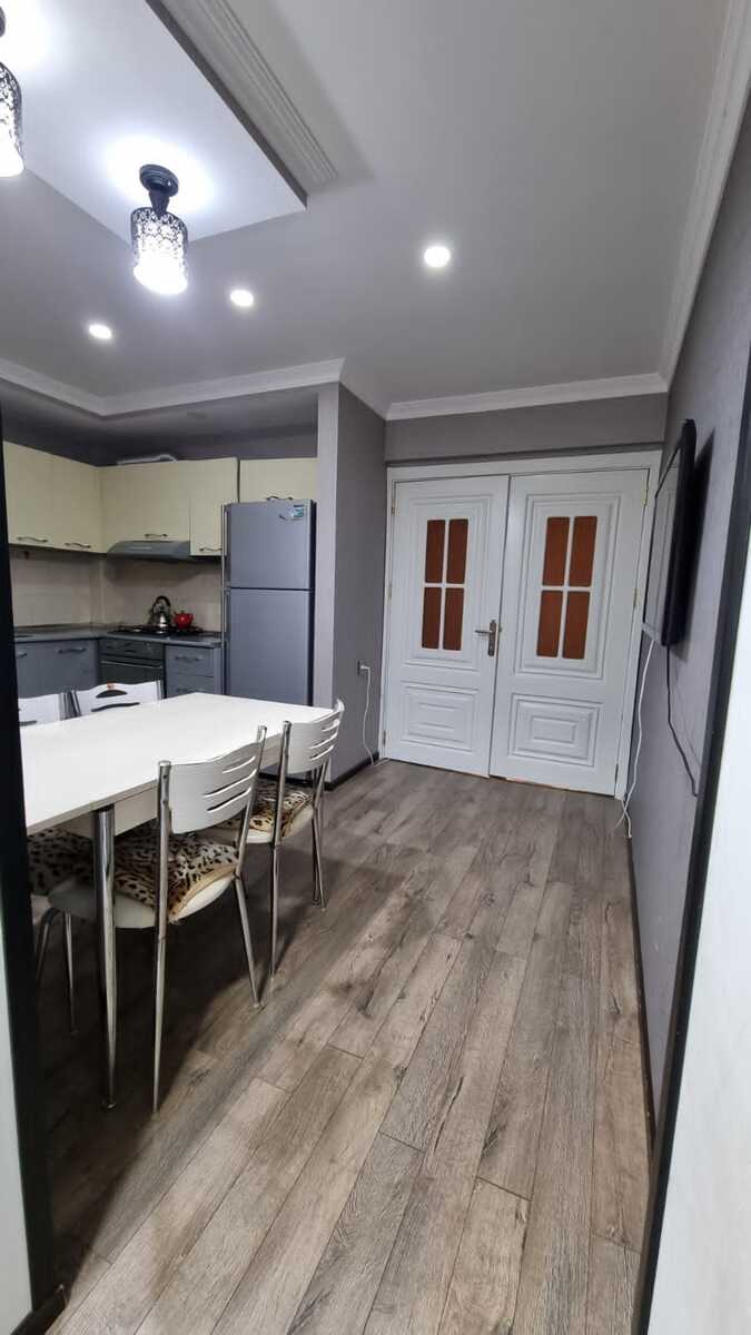 Satılır 4 otaqlı köhnə tikili 110 m² — Mənzil, Bakı (12)