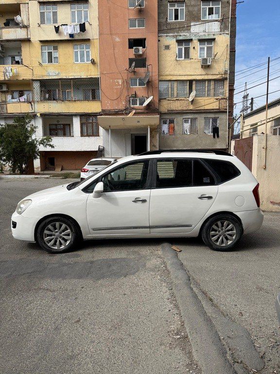 Kia Carens, 2.0 L, 2010 il, 410 000 km 99-UB-473 — Avtomobillər, Bakı (4)