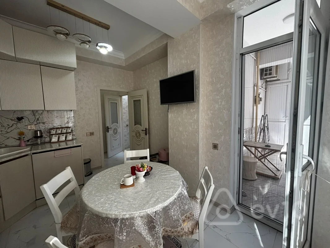 3 otaqlı mənzil, 113 m², Bəkir Çobanzadə küçəsi — Mənzil, Bakı (5)