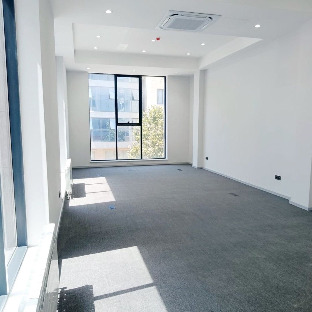 İcarəyə verilir 9 otaqlı ofis 400 m² — Ofis, Bakı (2)