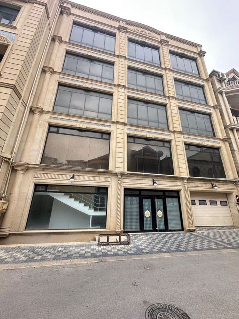 İcarəyə verilir obyekt 2200 m² — Bakı