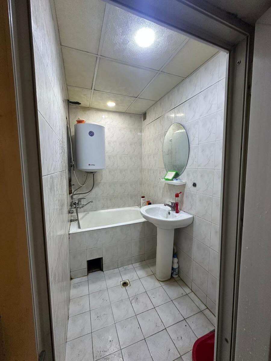İcarəyə verilir 3 otaqlı köhnə tikili 100 m² — Mənzil, Bakı (9)