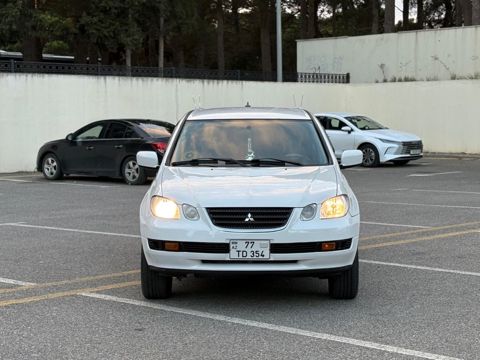 Mitsubishi Airtrek, 2.0 L, 2001 il, 350 000 km — Sumqayıt
