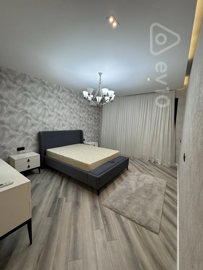 3 otaqlı mənzil, 130 m², Nazim Hacıyev küç — kirayə — Mənzil, Bakı (9)