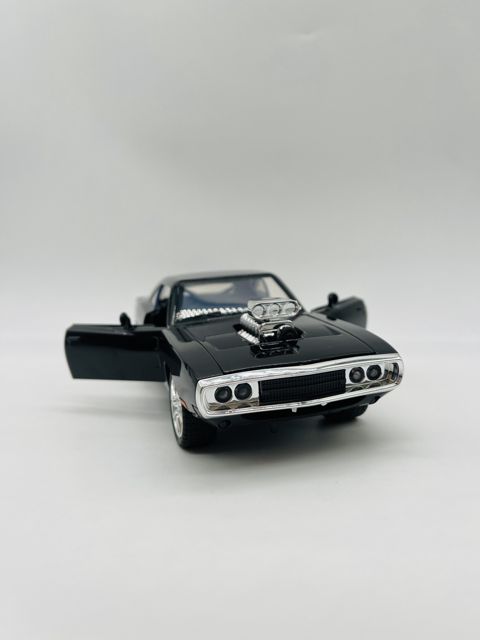 Maşın Dodge Charger, metal, qara — Bakı