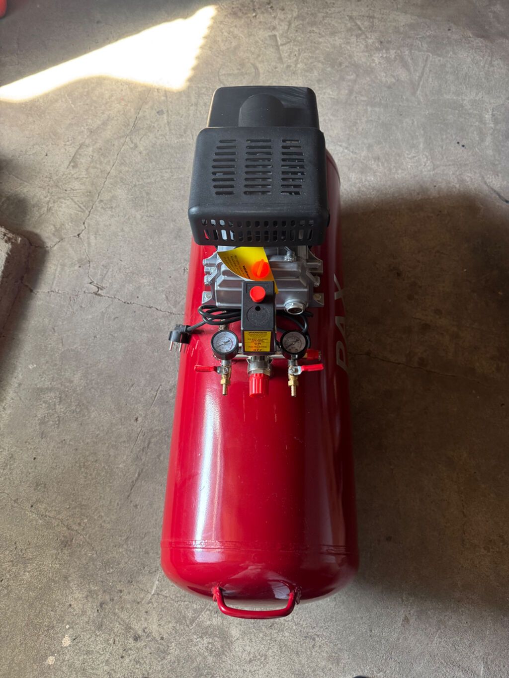 PAX Air Compressor – 1.5 HP, horizontal tipli, qırmızı metal hava — Pompa və kompressor, Ağstafa (2)