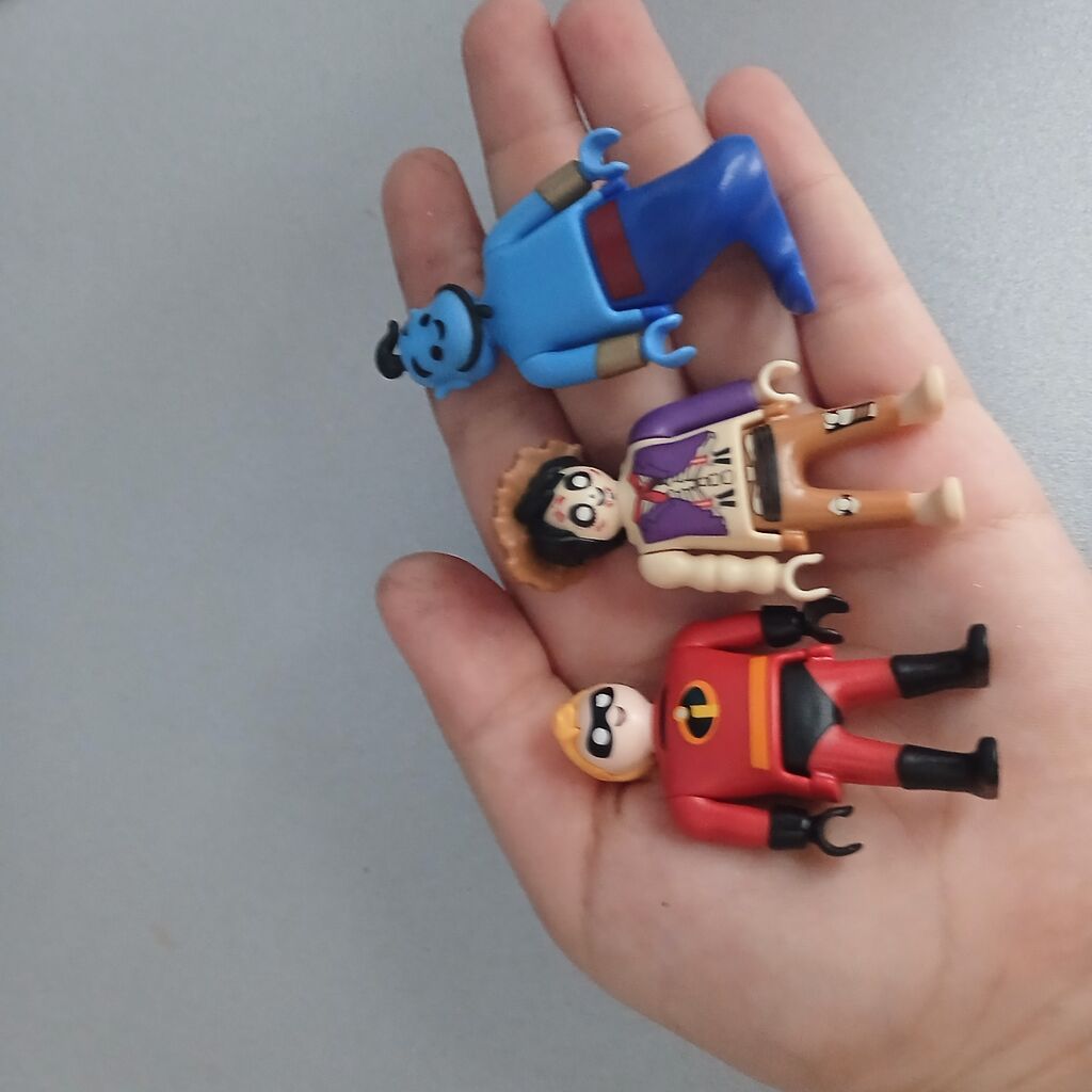 Kinder disney.Satilir .her seyi var — Oyuncaq figuraları, Bakı