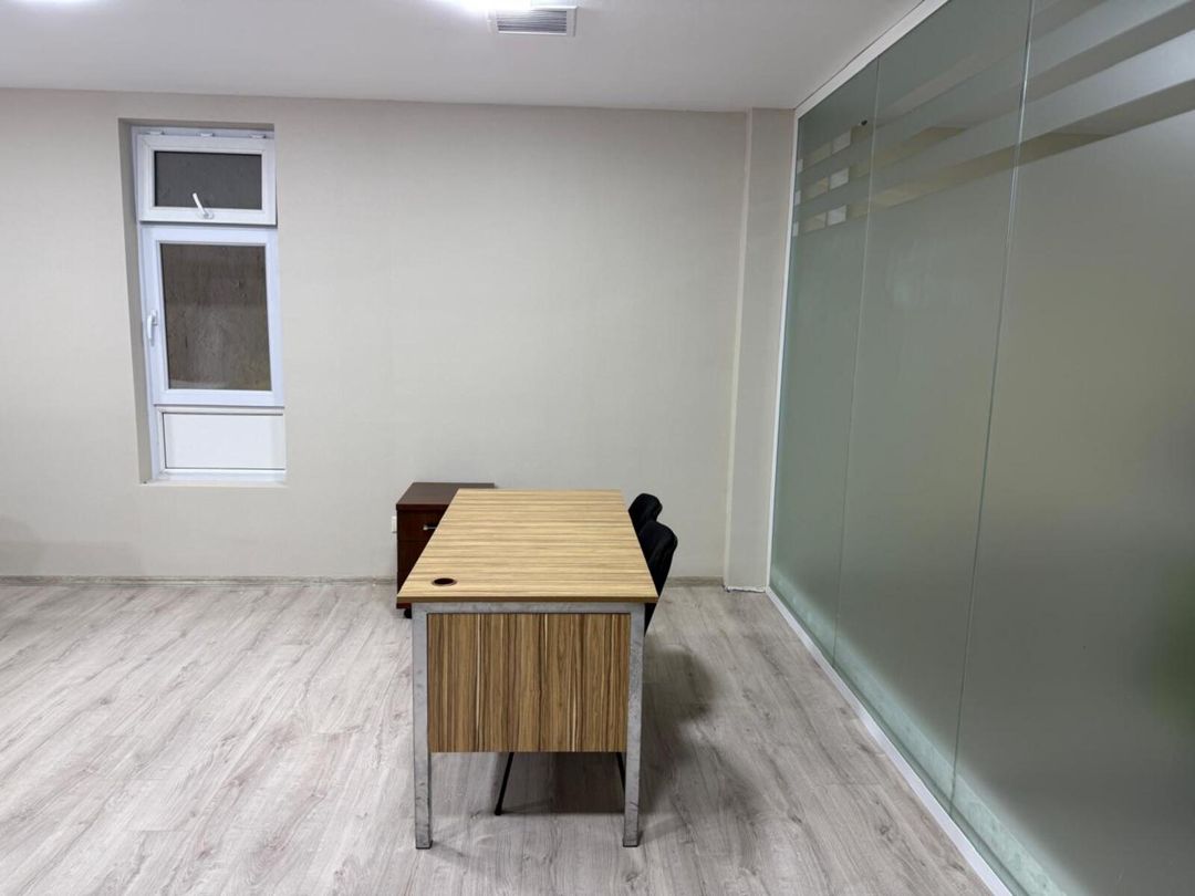 İcarəyə verilir 1 otaqlı ofis 30 m² — Ofis, Bakı (11)