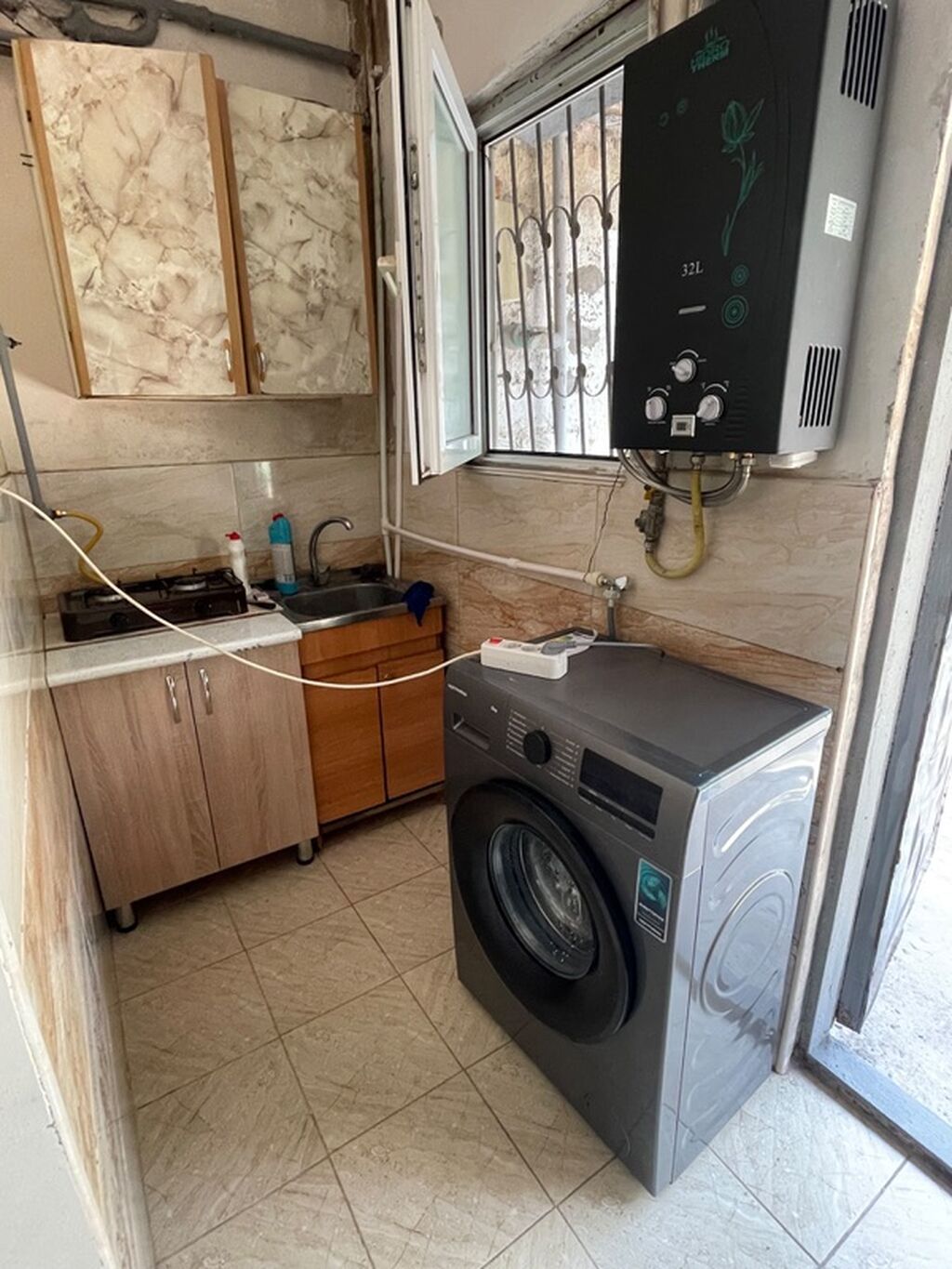 Kirayə üçün ayrıca 1,5 (bir tam və balaca otaq) Təsvir: - Geniş və — Mənzil, Bakı (4)
