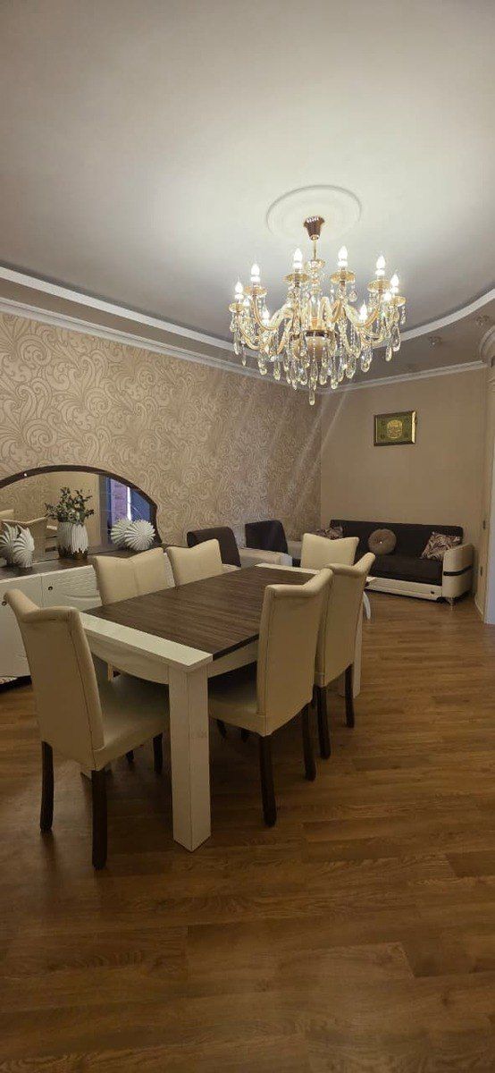 Satılır 5 otaqlı həyət evi/bağ evi 300 m² — Ev, villa, Bakı (2)