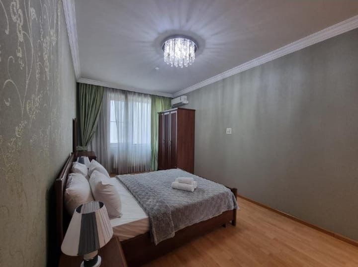 3 otaqlı mənzil, 136 m², Nizami küç., Bakı — Mənzil, Bakı (9)