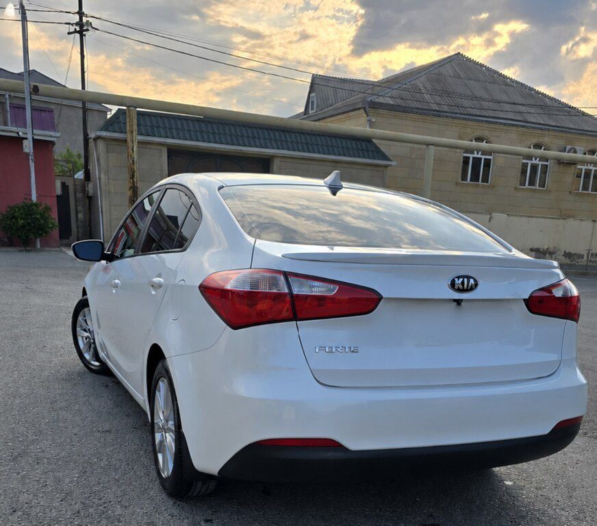Kia Forte, 1.8 L, 2016 il, 187 900 km — Avtomobillər, Bakı (8)