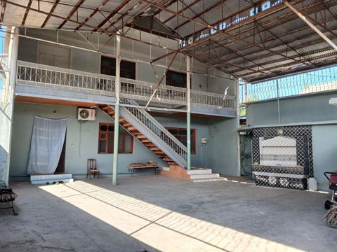 5 otaqlı, 245 kv. m, Kredit yoxdur, Orta təmir — Yevlax