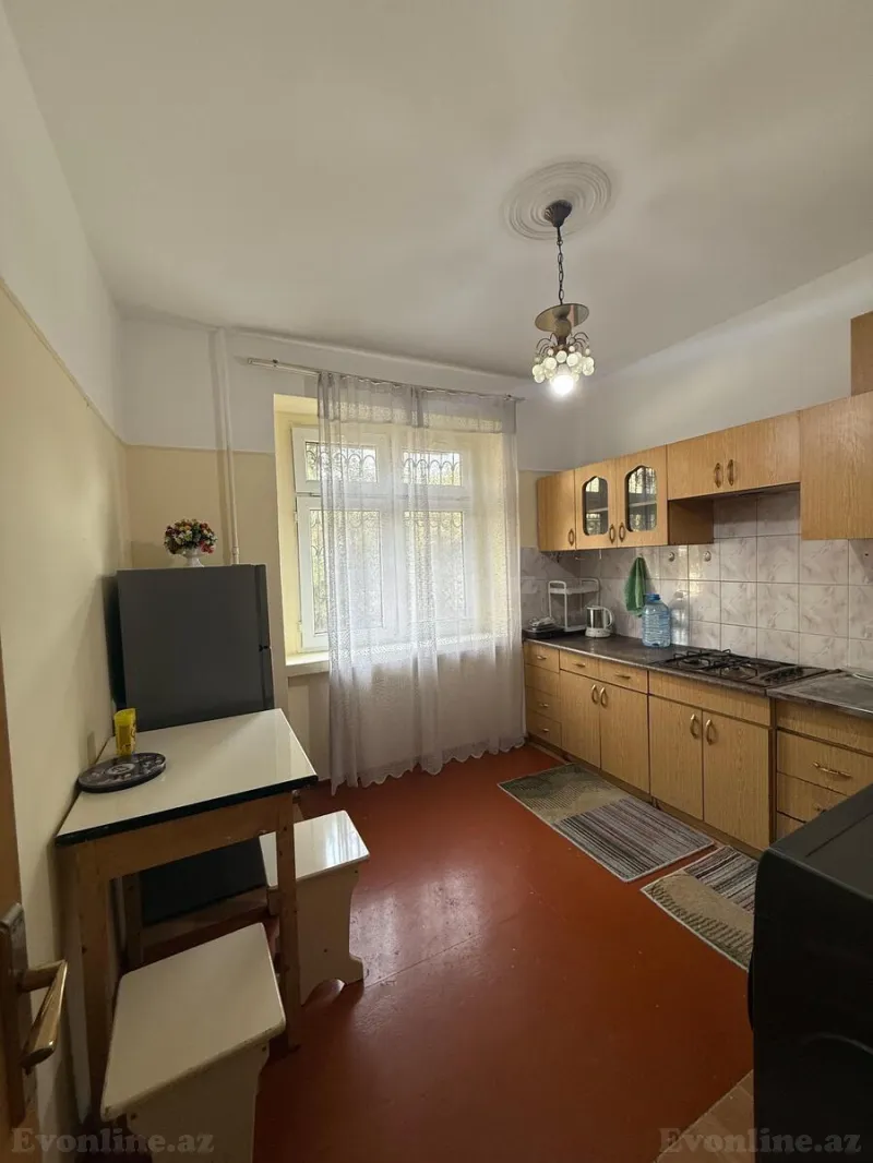 Satılır 2 otaqlı Mənzil Köhnə tikili 65 m² Bakı, Xətai r., Həzi Aslanov m., Həzi Aslanov — Mənzil, Bakı (6)