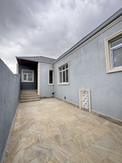 Satılır 3 otaqlı həyət evi/bağ evi 85 m² — Bakı