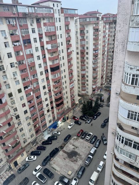Satılır 2 otaqlı yeni tikili 85 m² — Bakı